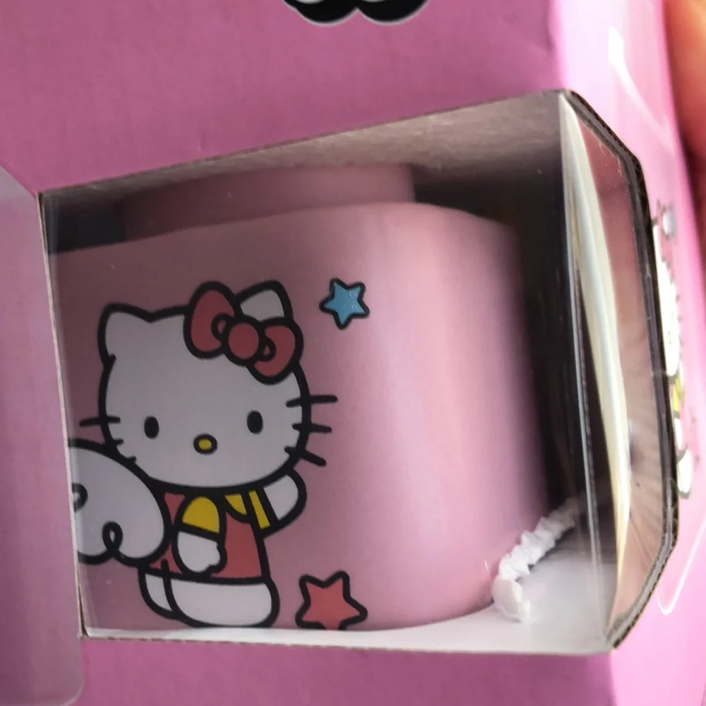 Hello Kitty Ceramic Reed Diffuser Home Decor Accent Display
